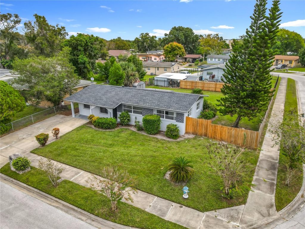 Photo of 1423 Heber Circle, Orlando, FL 32811 (MLS # S5136764)