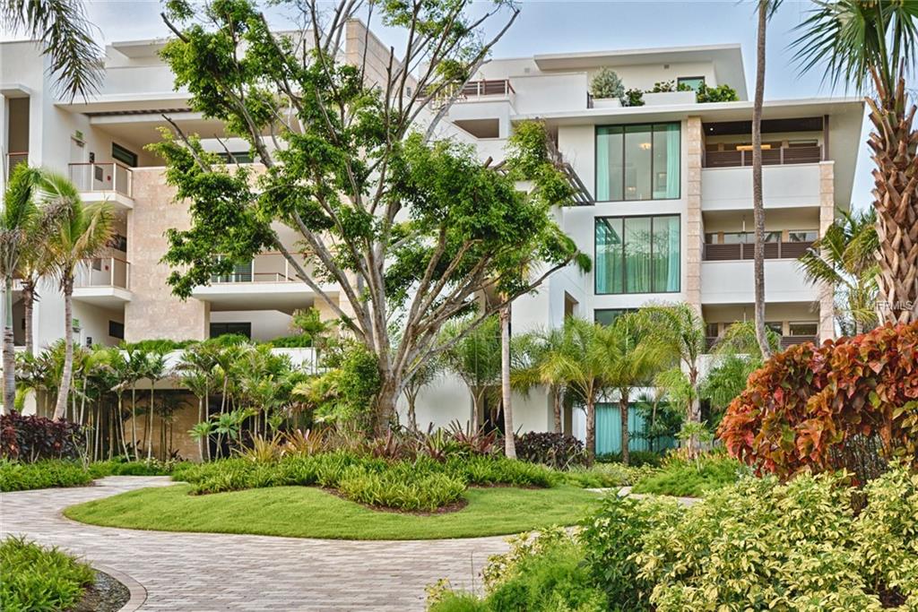 BEACHFRONT RESIDENCES AT DORADO BEACH RESORT IV - Residential