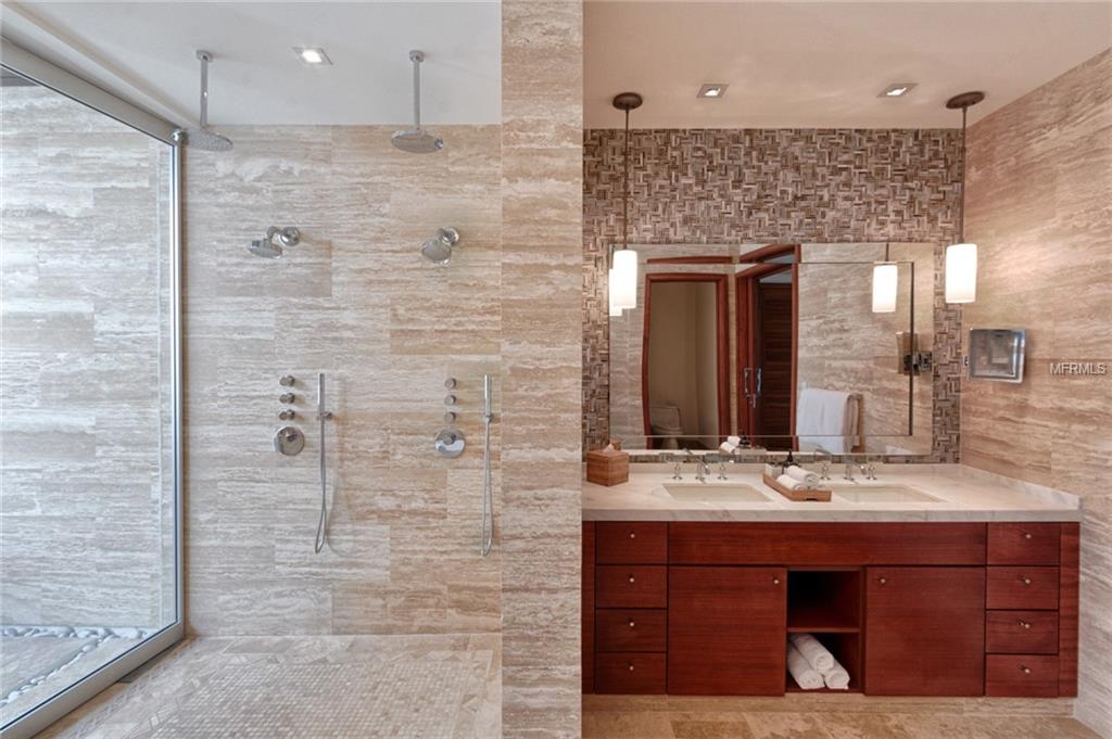 BEACHFRONT RESIDENCES AT DORADO BEACH RESORT IV - Residential