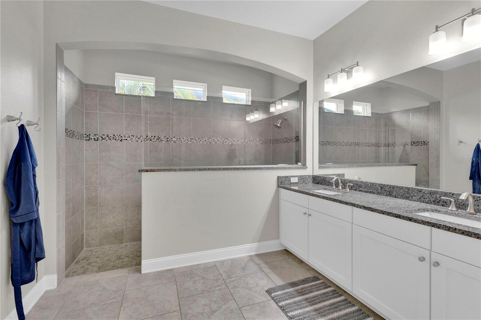 JOHNS LAKE LANDING PH 2 - Residential