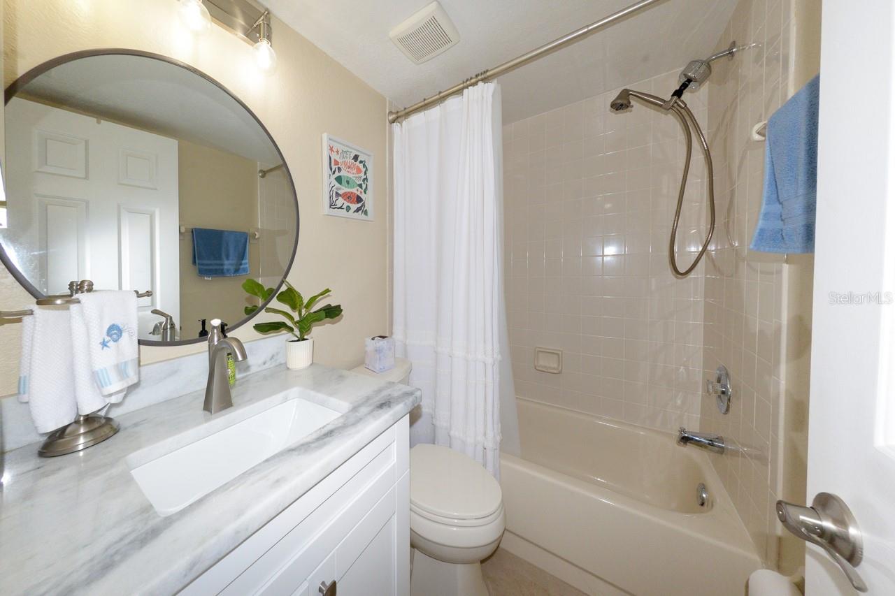 NEWPORT 02 PH 01 BLDG 10 - Residential