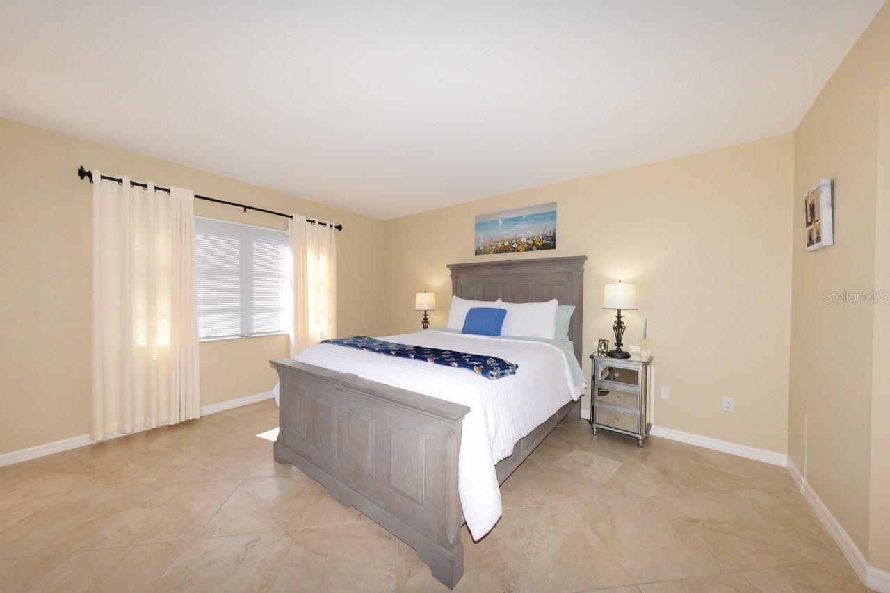 NEWPORT 02 PH 01 BLDG 10 - Residential