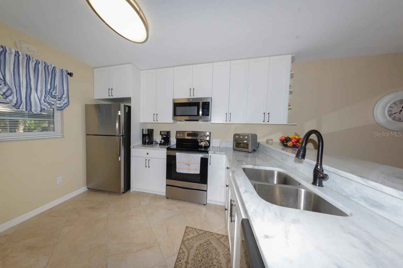 NEWPORT 02 PH 01 BLDG 10 - Residential