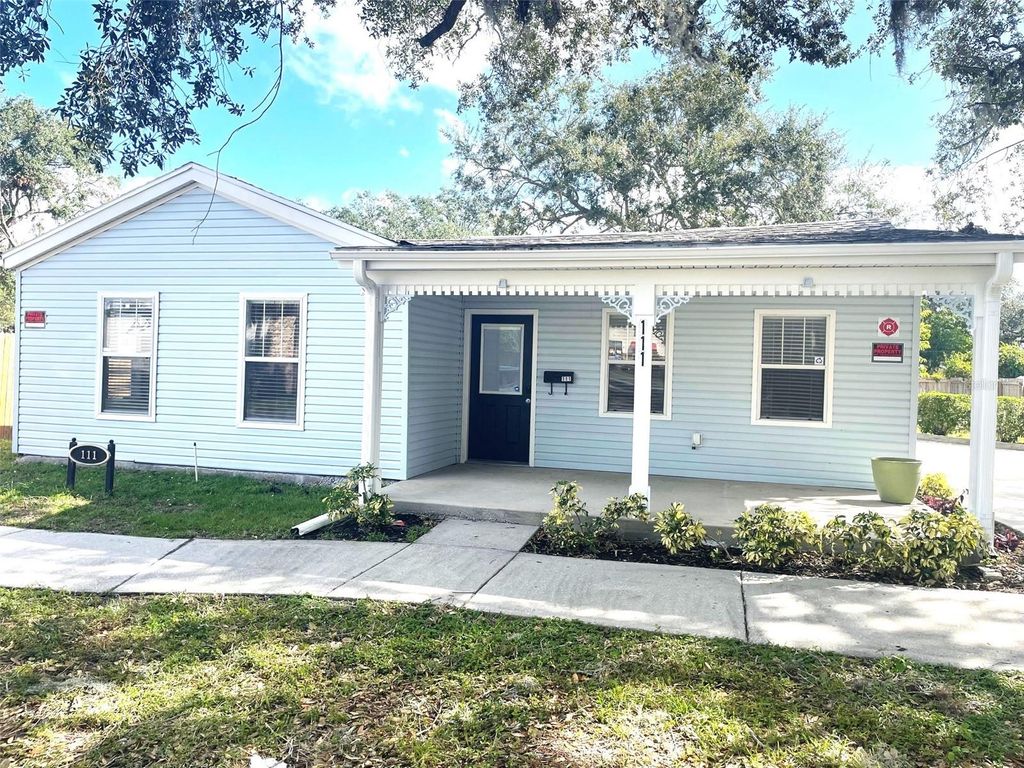 Photo of 111 S Randolph Avenue, Kissimmee, FL 34741 (MLS # O6423056)