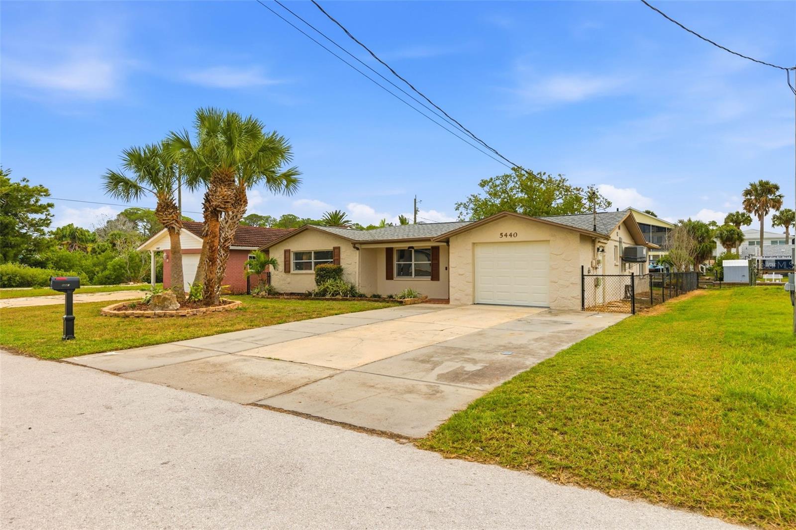 RICHEY COVE FIRST ADD - Residential