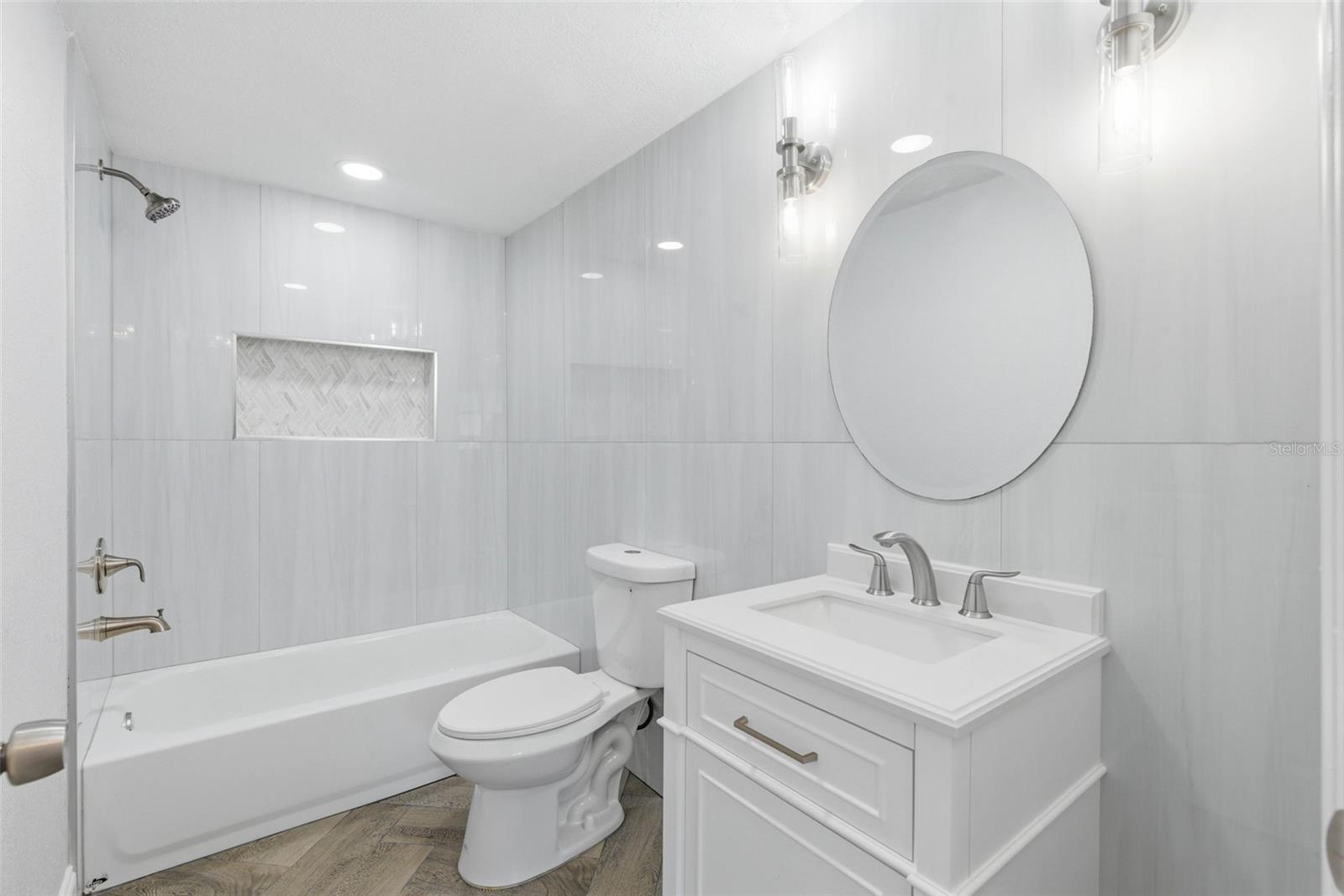 RICHEY COVE FIRST ADD - Residential