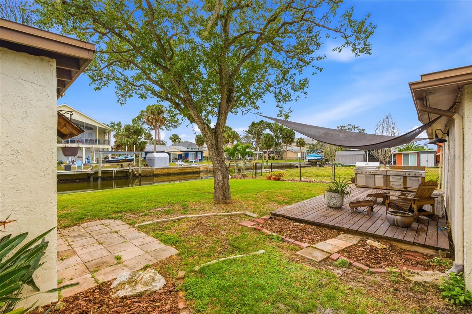 RICHEY COVE FIRST ADD - Residential