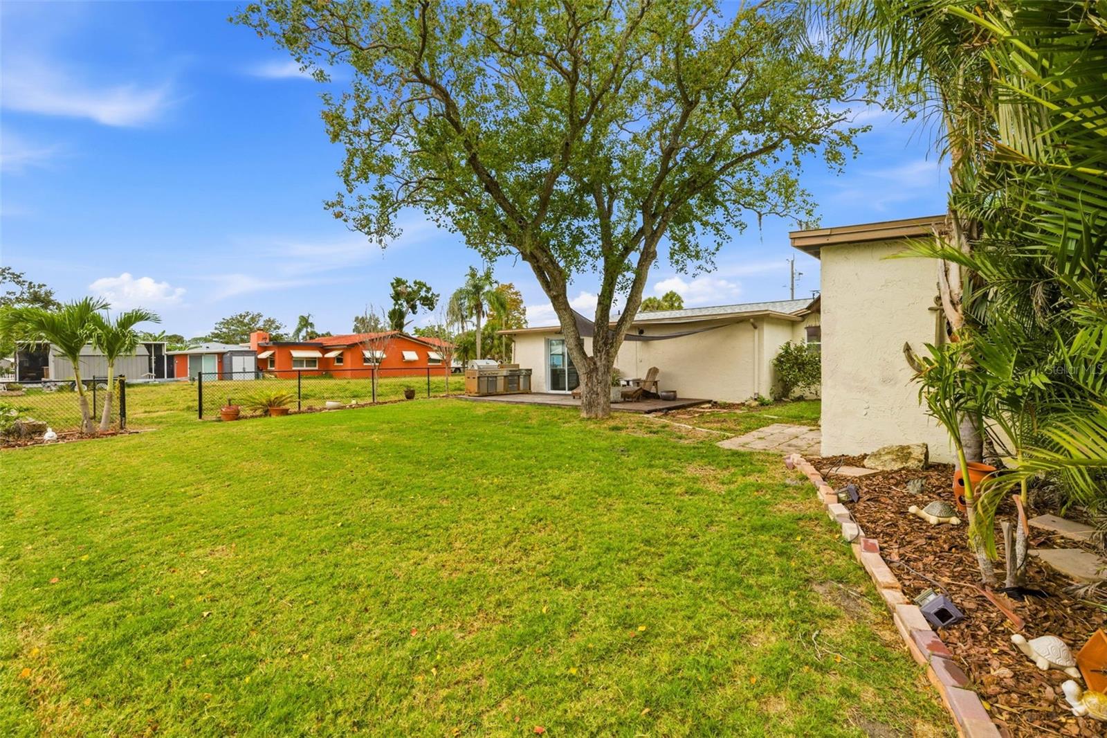 RICHEY COVE FIRST ADD - Residential