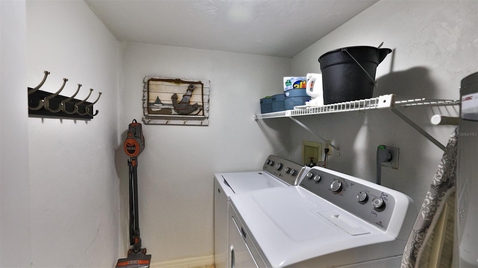 Moontide Condo - Residential