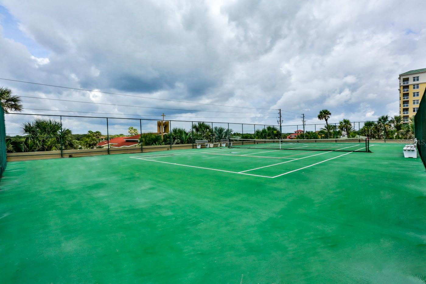 Moontide Condo - Residential