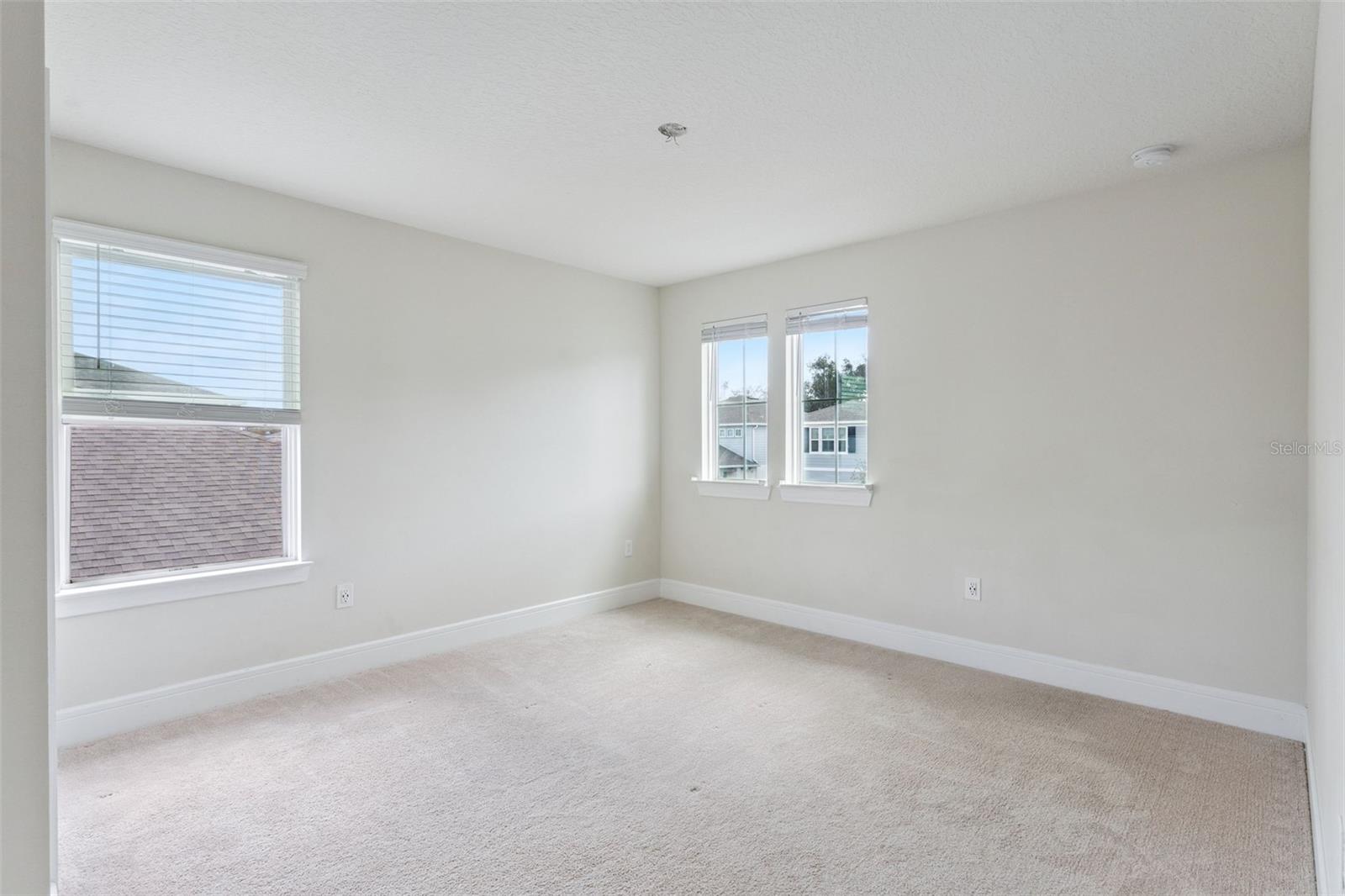 WINDING MDWS - Residential