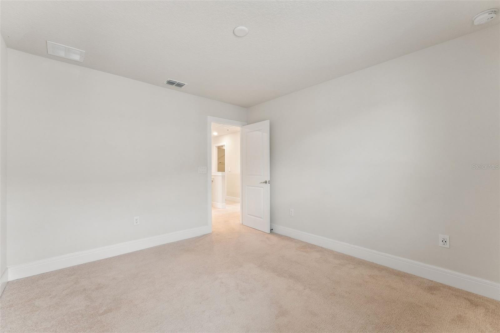 WINDING MDWS - Residential