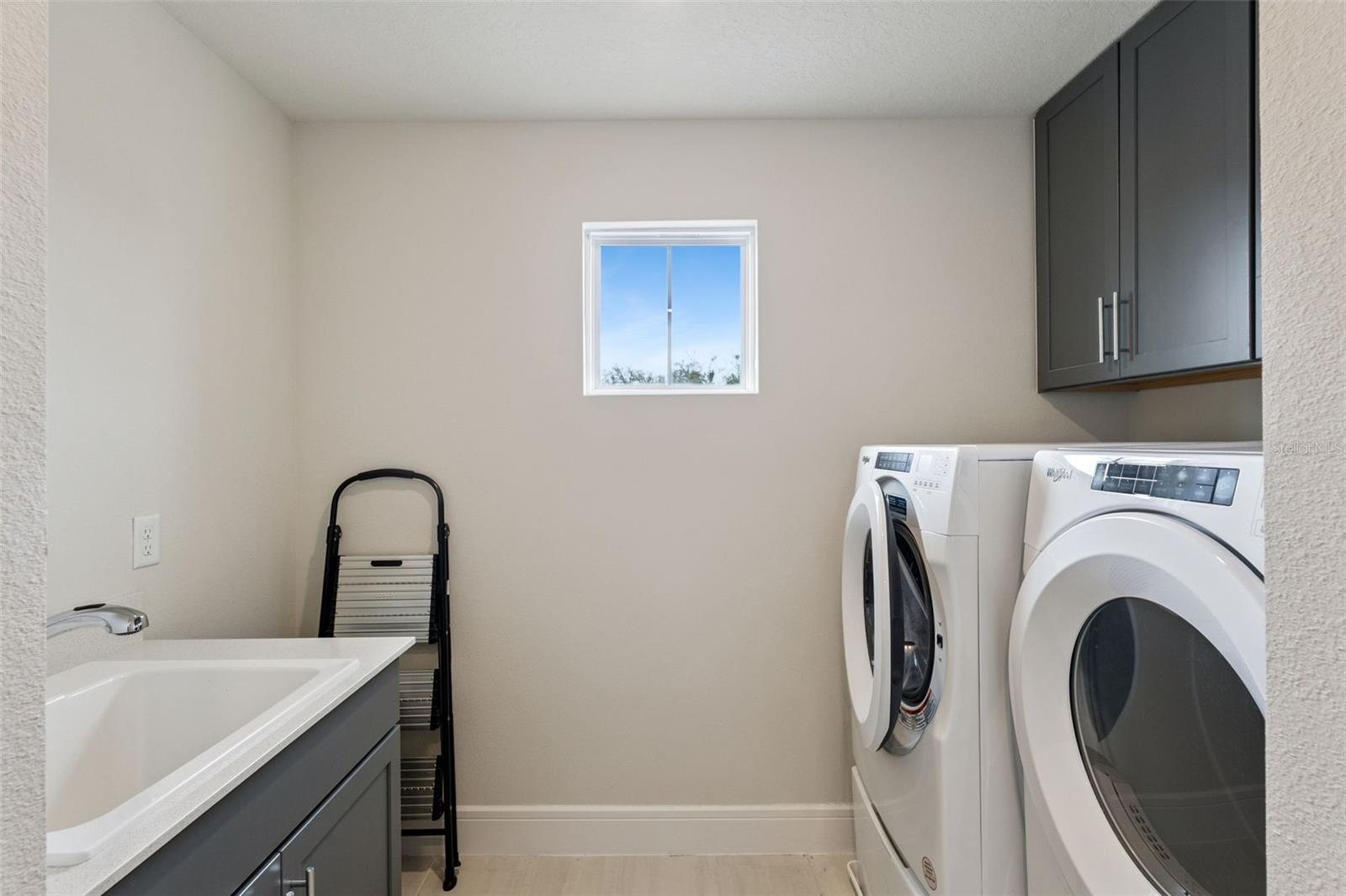 WINDING MDWS - Residential