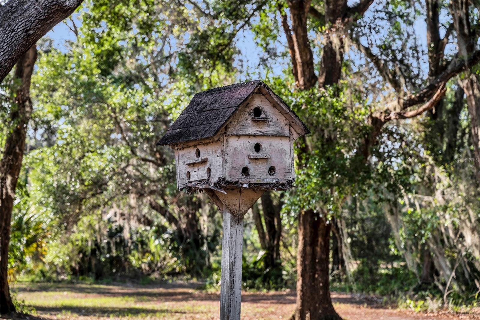 BROOKWOOD ACRES UNREC - Residential