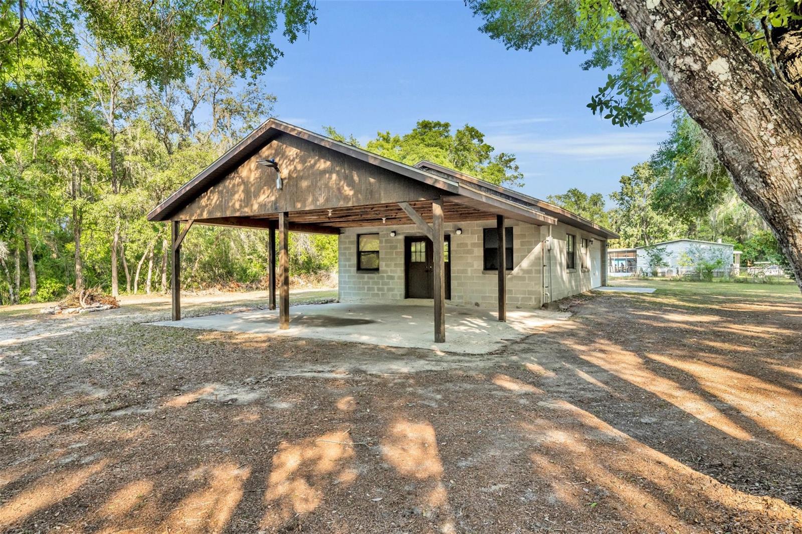 BROOKWOOD ACRES UNREC - Residential
