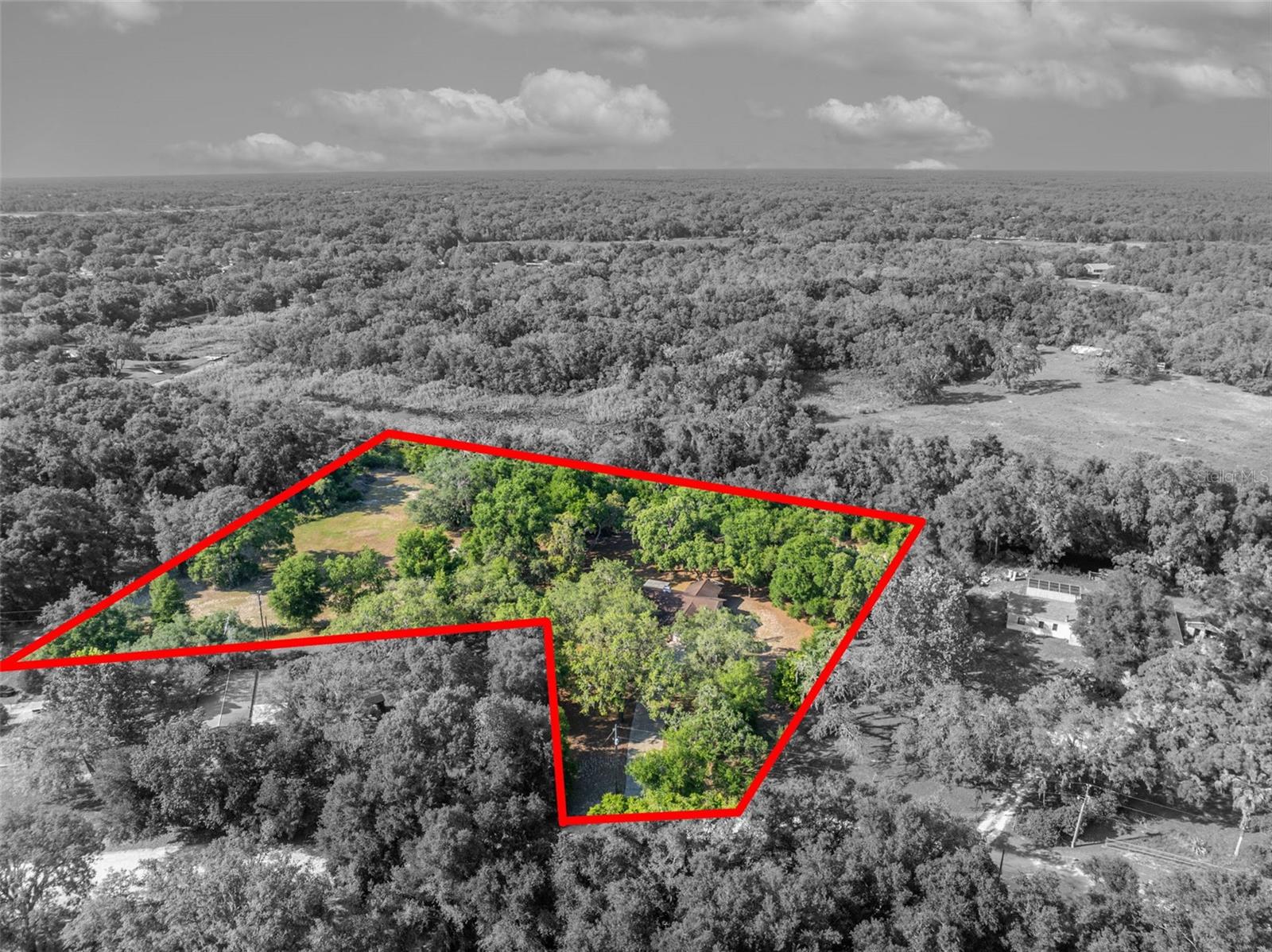 BROOKWOOD ACRES UNREC - Residential