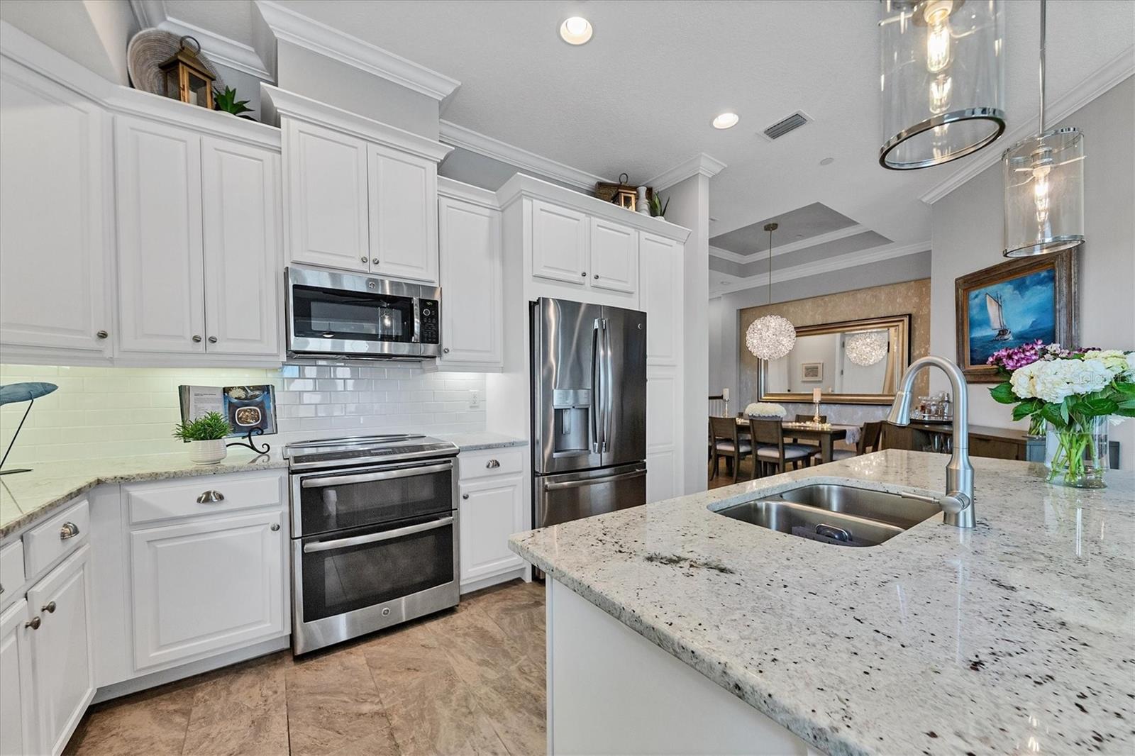 EDGEWATER WALK II ON HARBOUR ISLE 1 - Residential