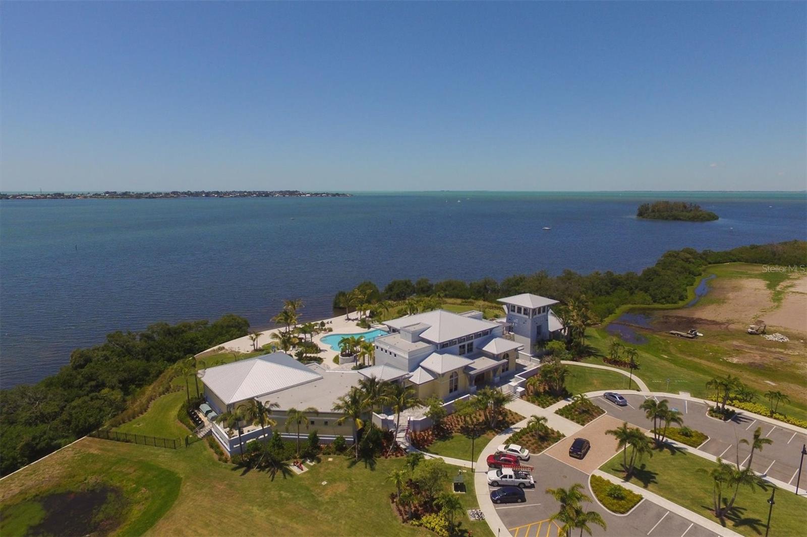 EDGEWATER WALK II ON HARBOUR ISLE 1 - Residential