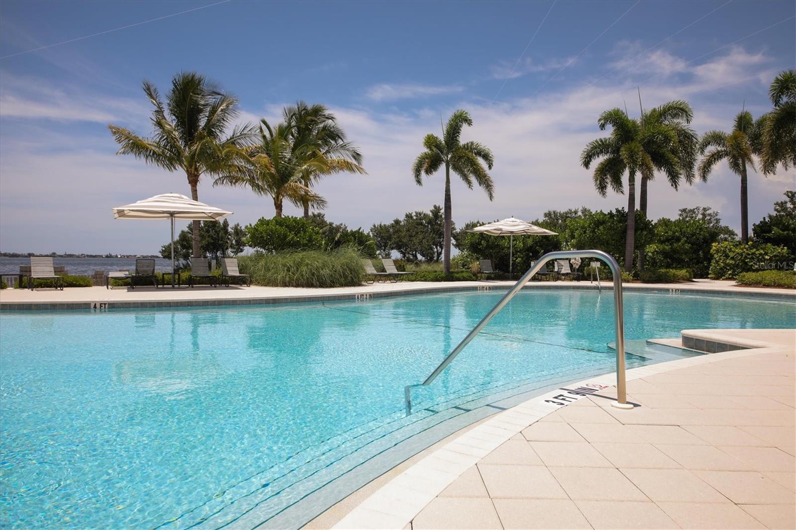 EDGEWATER WALK II ON HARBOUR ISLE 1 - Residential