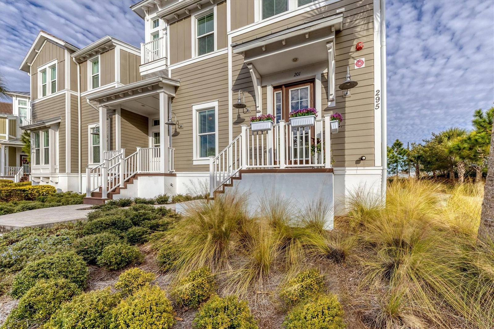 EDGEWATER WALK II ON HARBOUR ISLE 1 - Residential