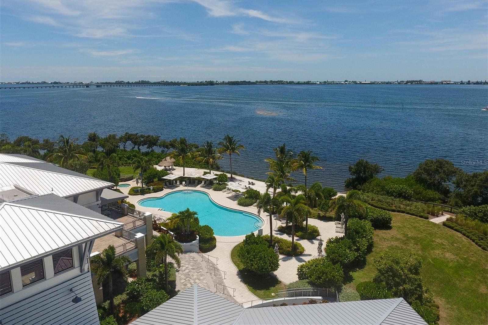 EDGEWATER WALK II ON HARBOUR ISLE 1 - Residential