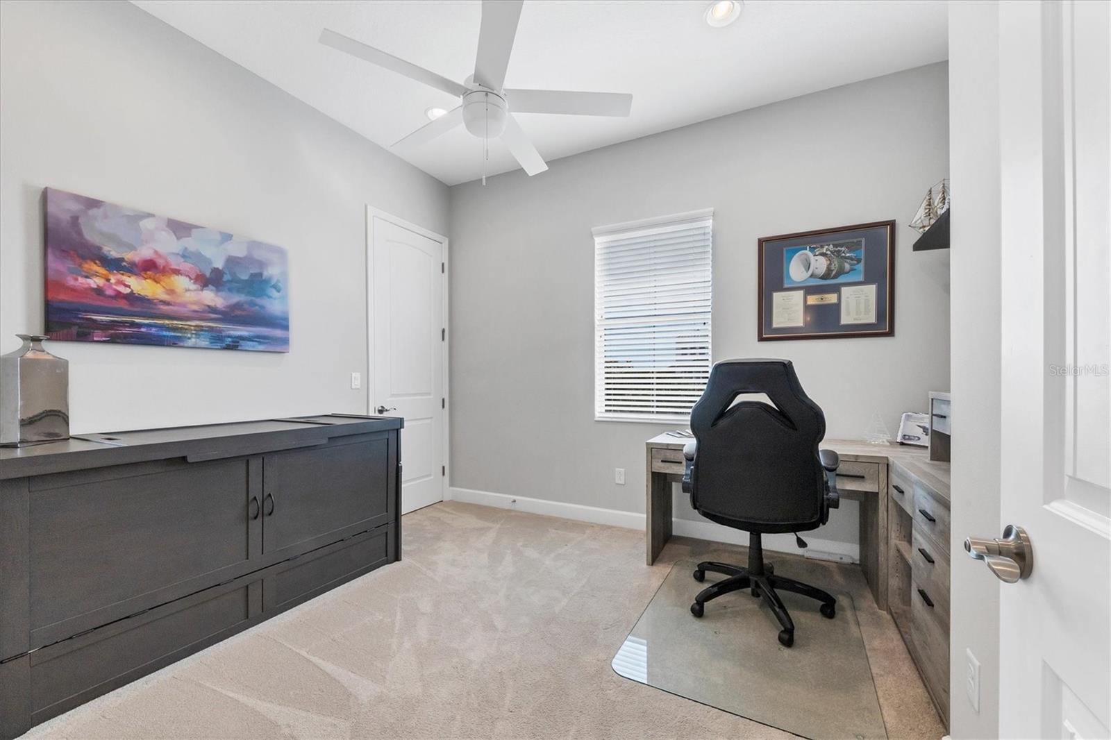 EDGEWATER WALK II ON HARBOUR ISLE 1 - Residential