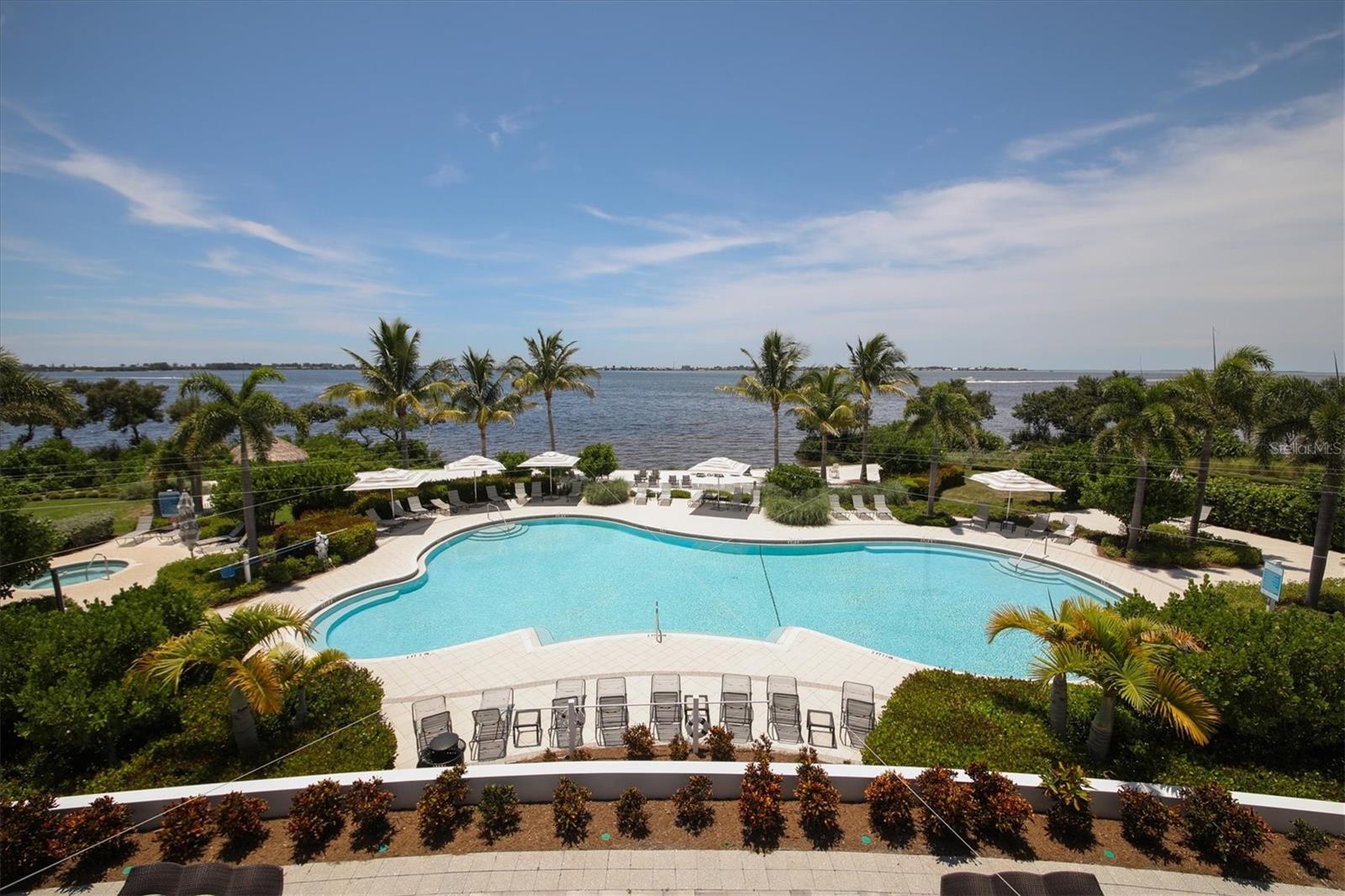 EDGEWATER WALK II ON HARBOUR ISLE 1 - Residential