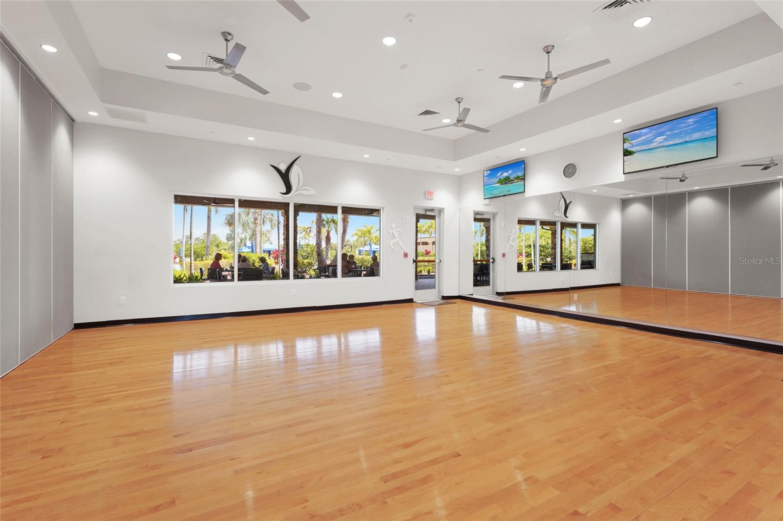 ESPLANADE ON PALMER RANCH - Residential