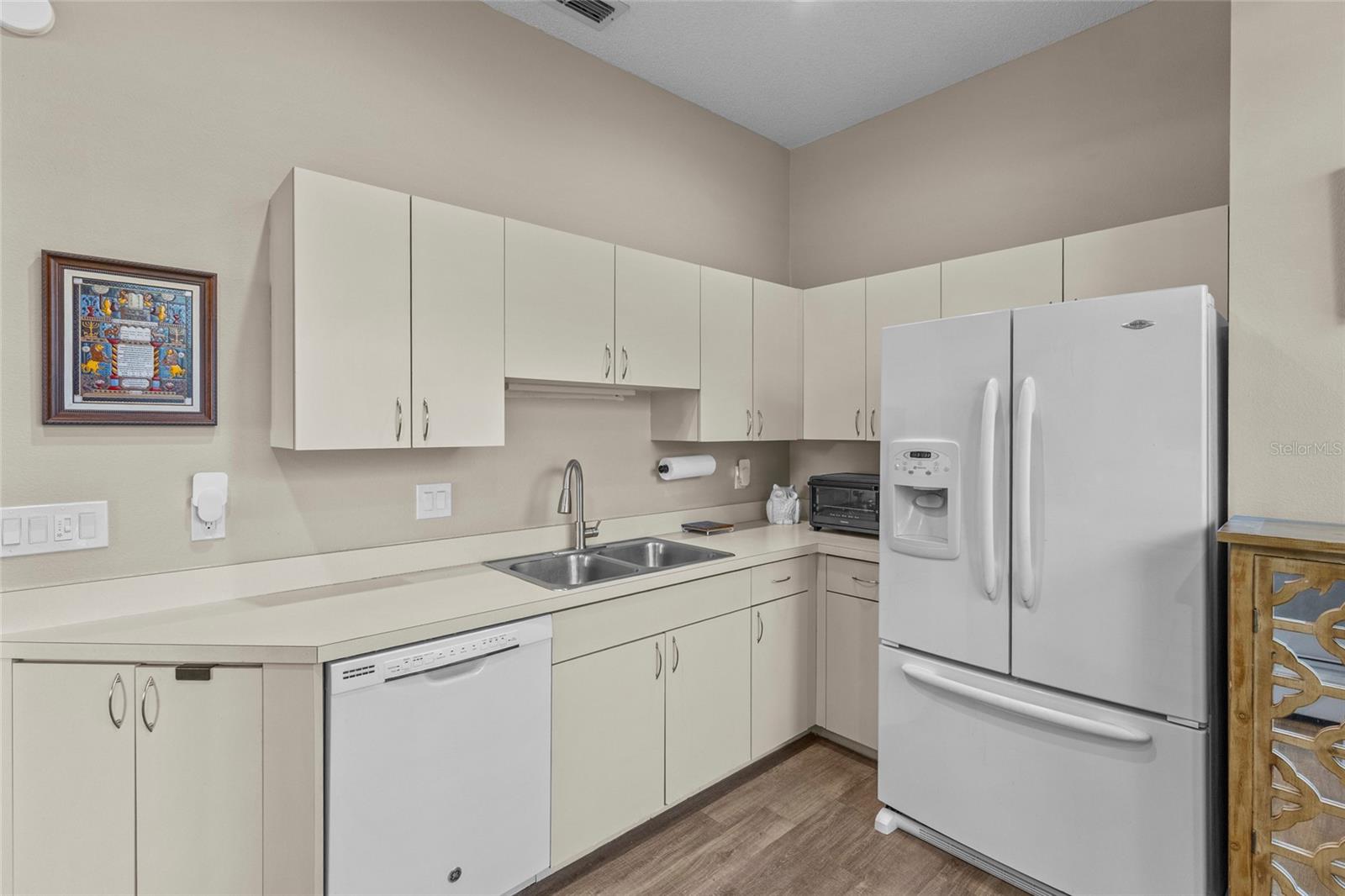 ISLES OF CHESTNUT CREEK - Residential