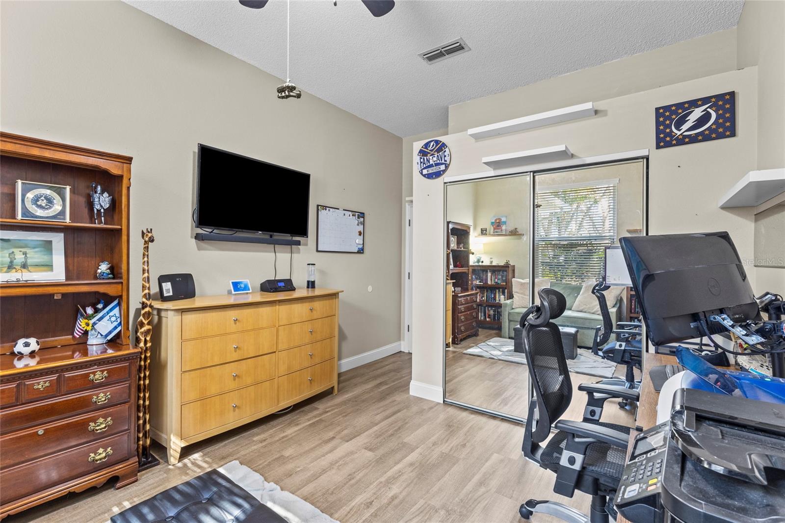 ISLES OF CHESTNUT CREEK - Residential