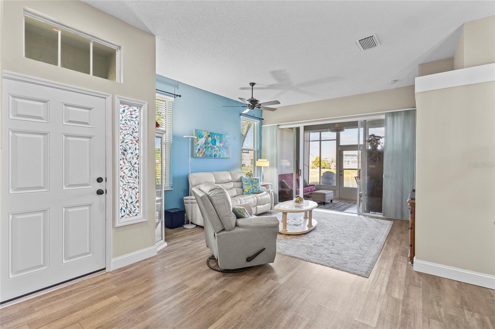 526 CATALINA ISLES CIRCLE