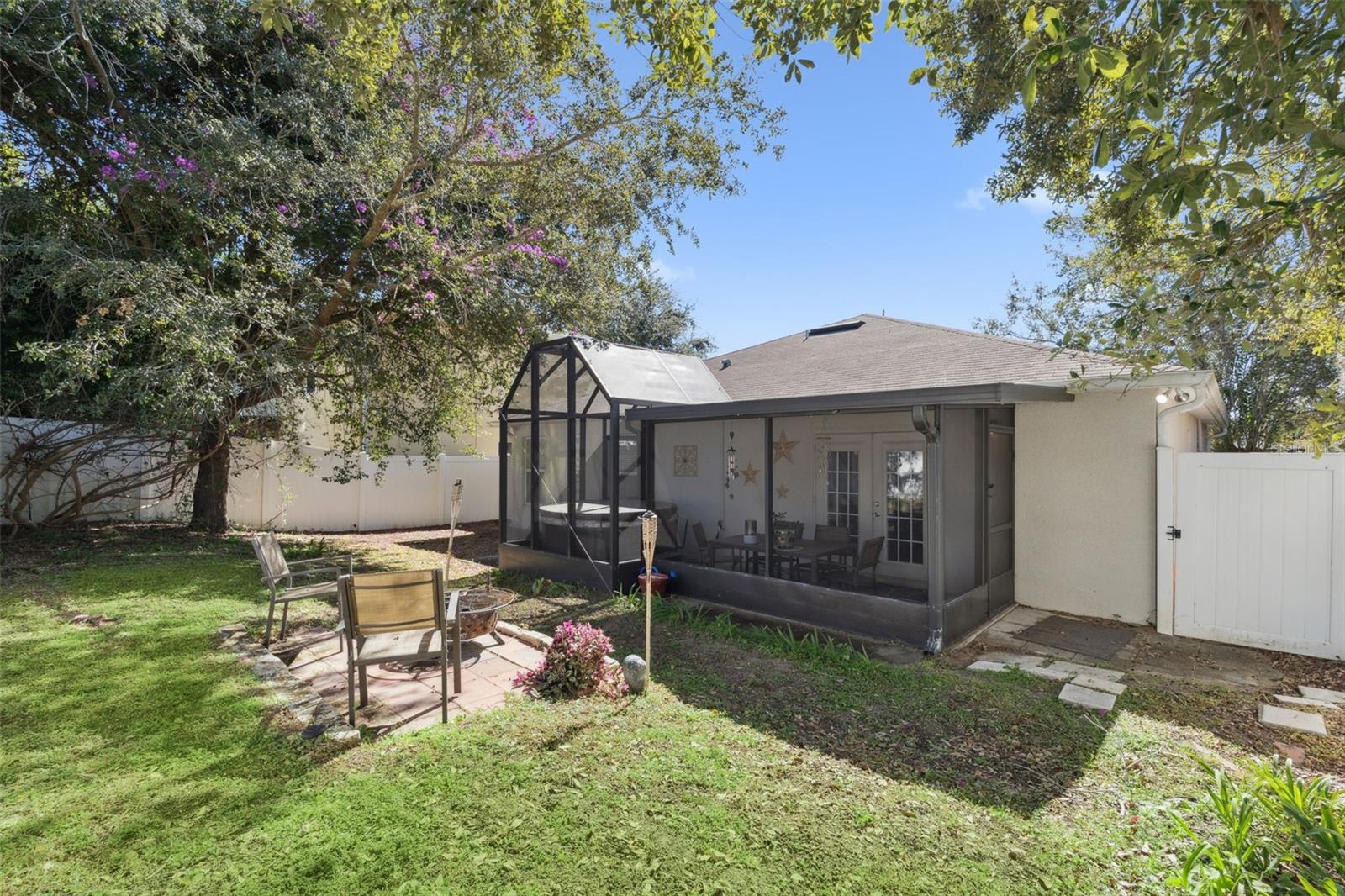 TAVARES MARTINS GROVE - Residential