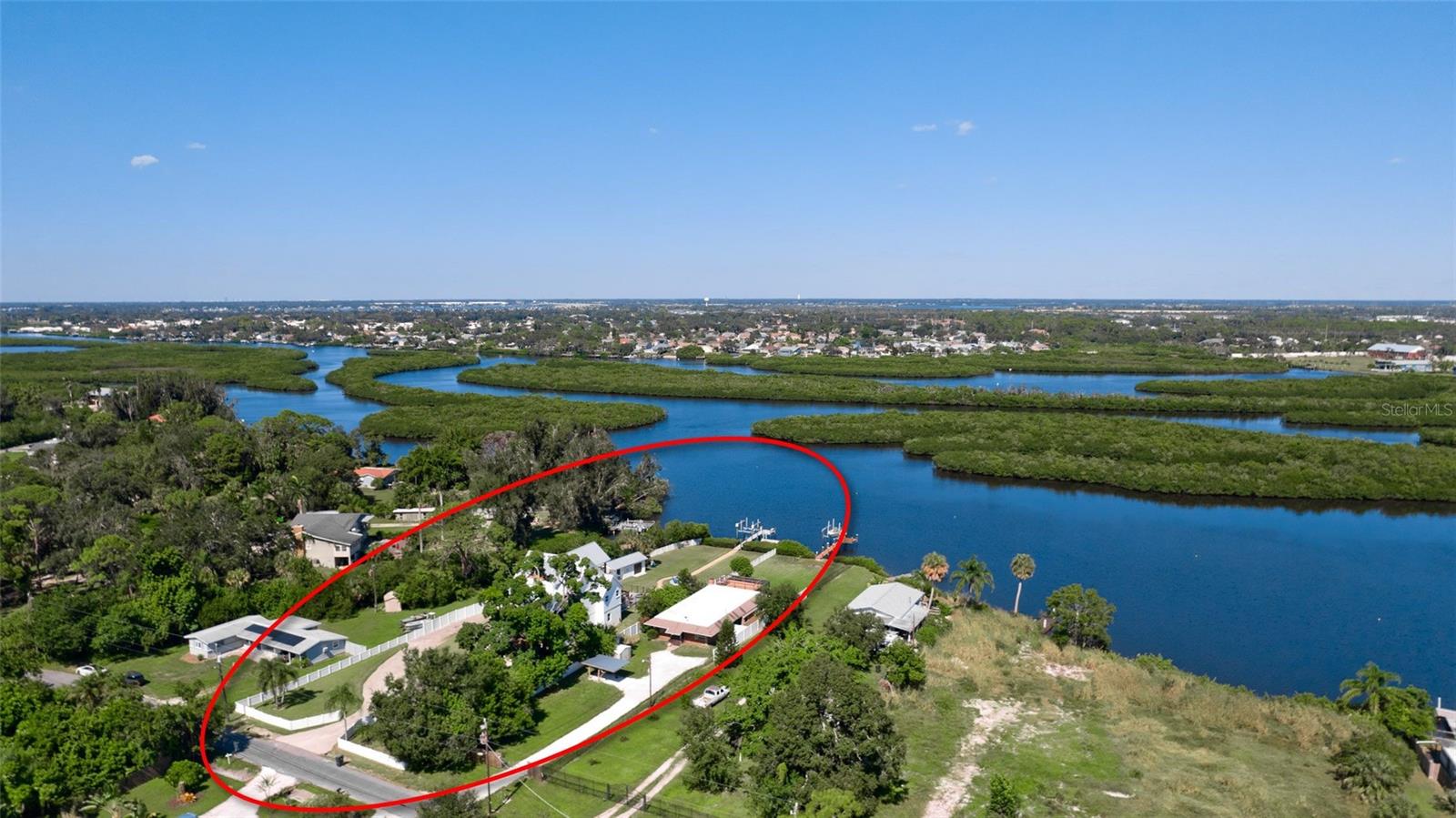 ELWOOD PARK - Residential