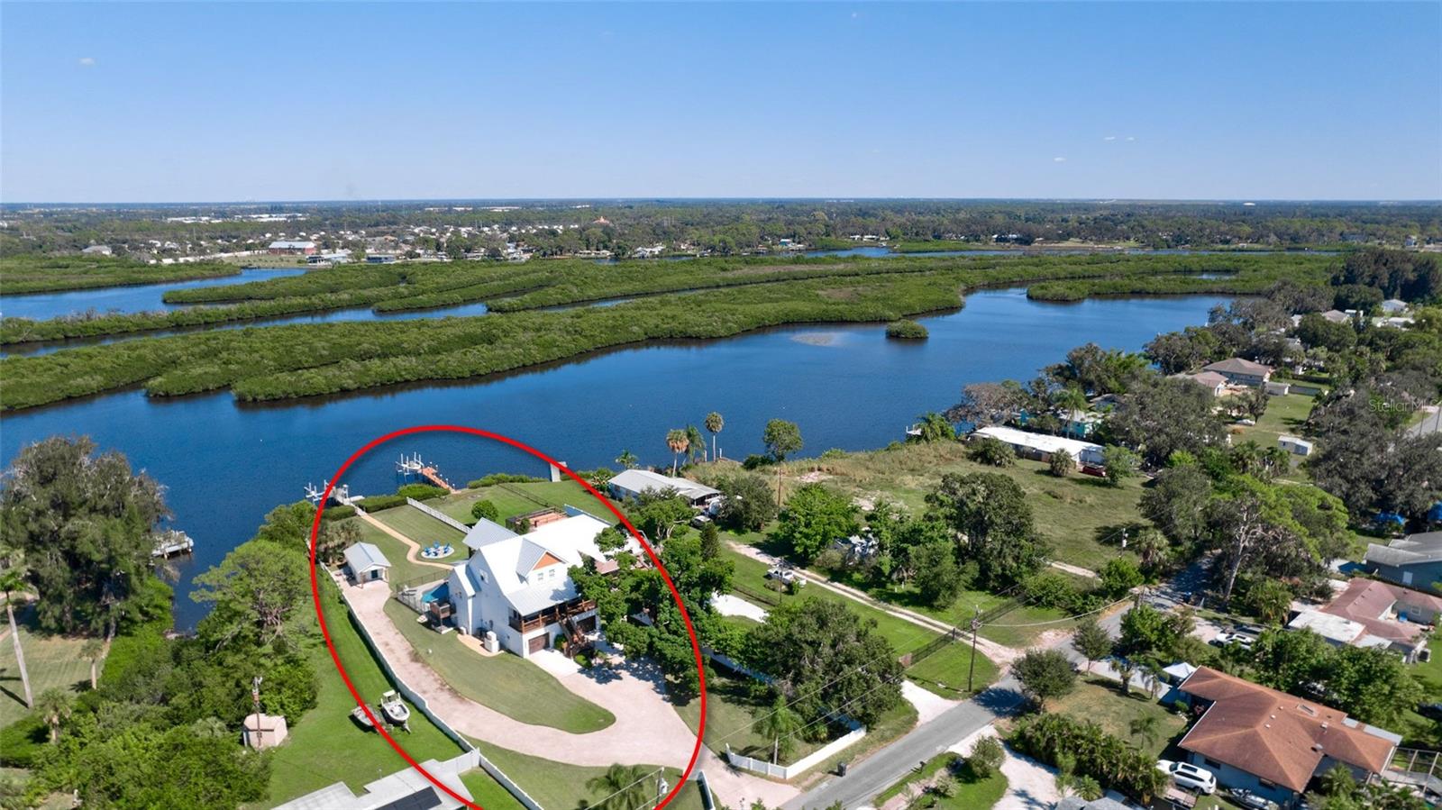 ELWOOD PARK - Residential
