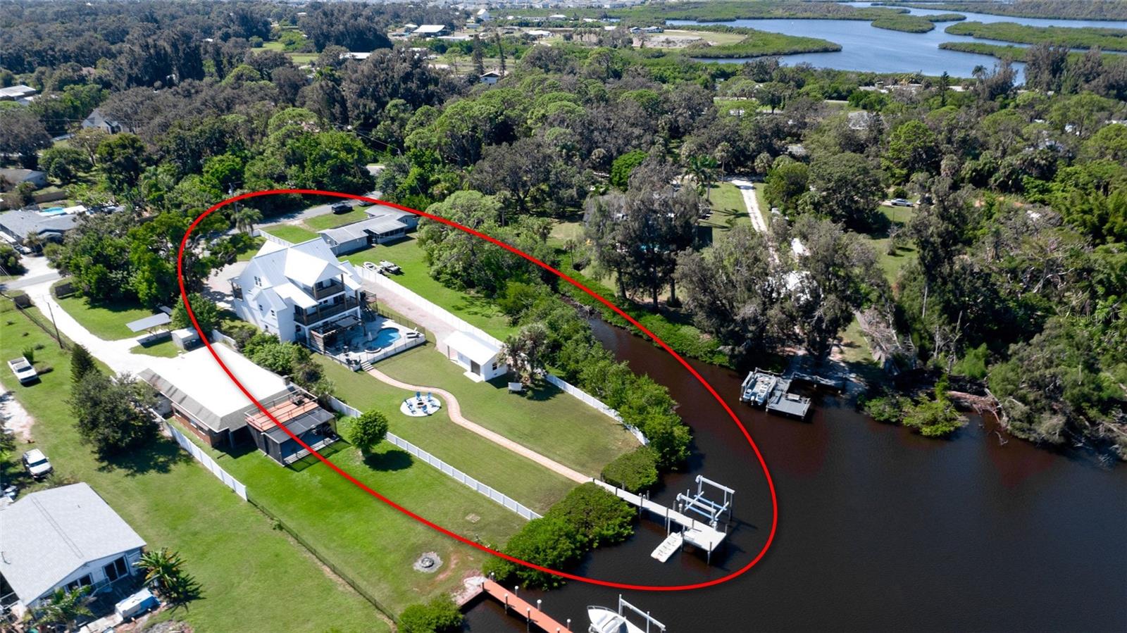 ELWOOD PARK - Residential