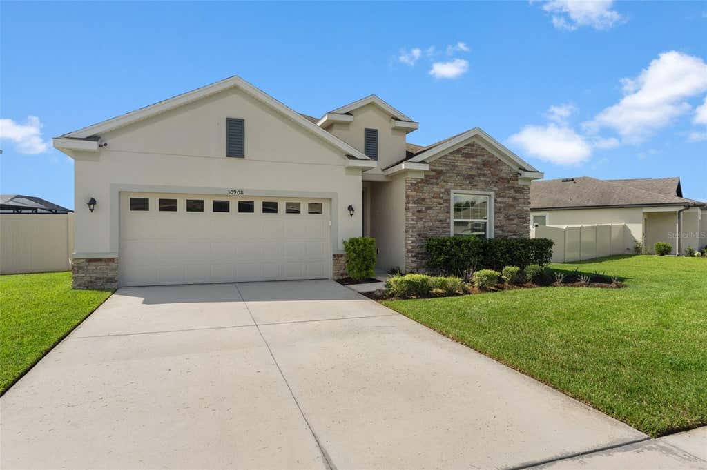 Photo of 30908 Parrot Reef Court, Wesley Chapel, FL 33545 (MLS # TB8541659)