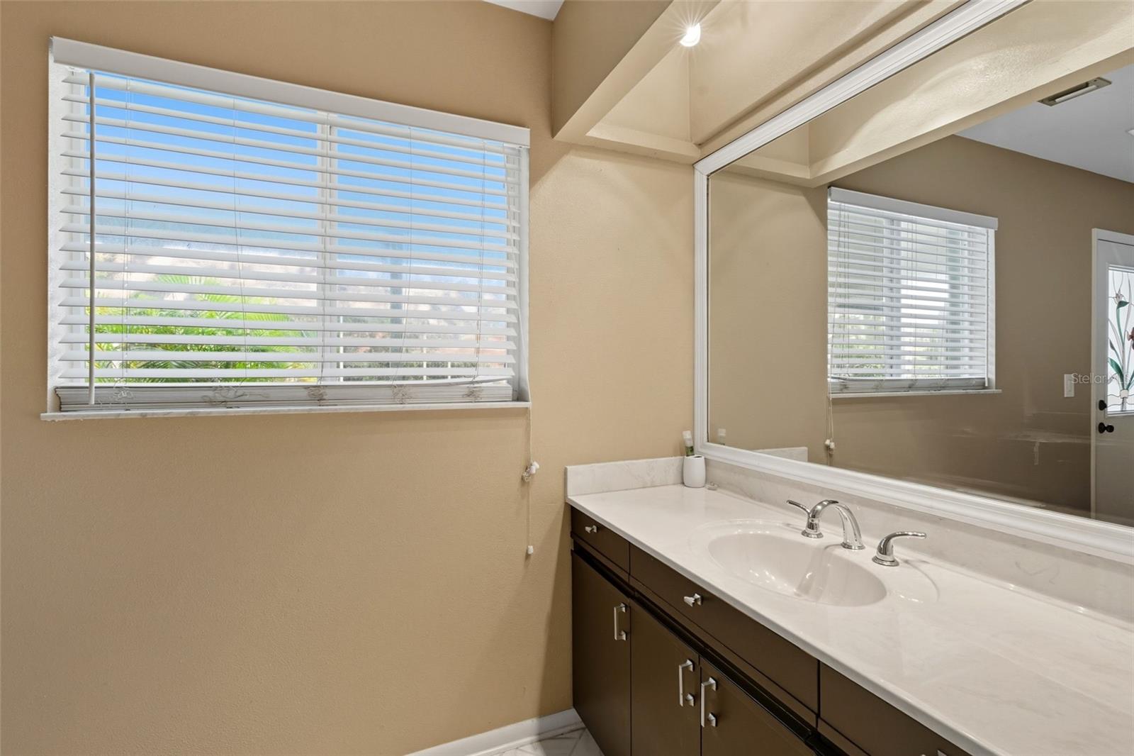 SOUTHBAY YACHT & RACQUET CLUB - Residential