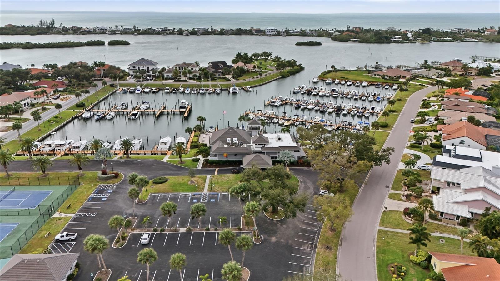 SOUTHBAY YACHT & RACQUET CLUB - Residential