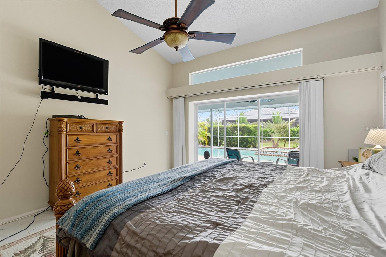 SOUTHBAY YACHT & RACQUET CLUB - Residential