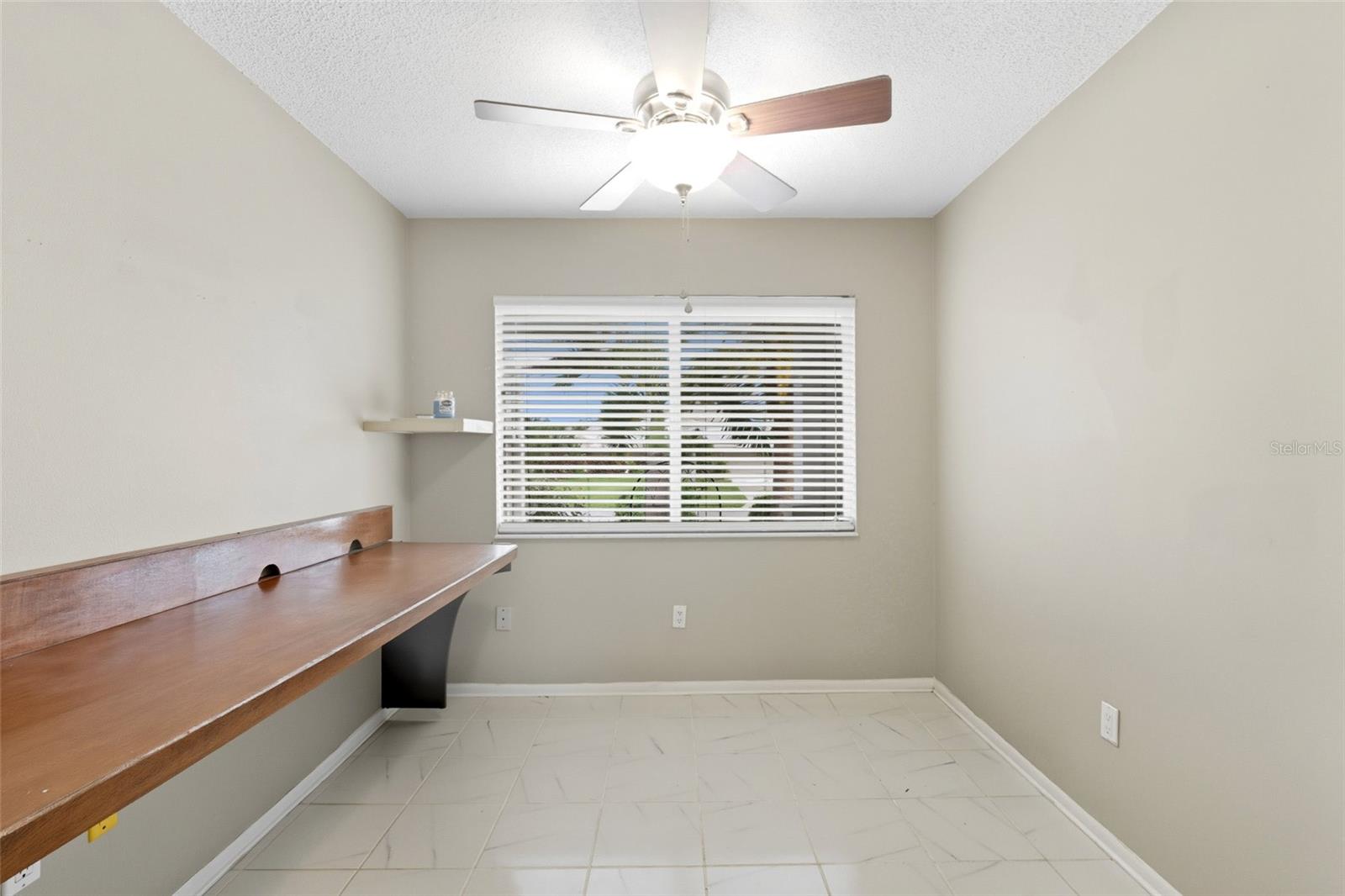 SOUTHBAY YACHT & RACQUET CLUB - Residential