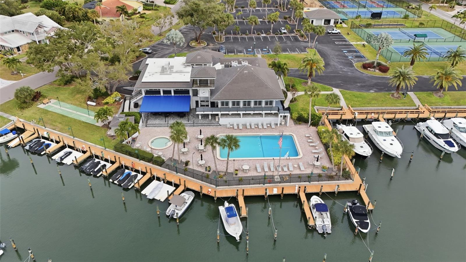 SOUTHBAY YACHT & RACQUET CLUB - Residential