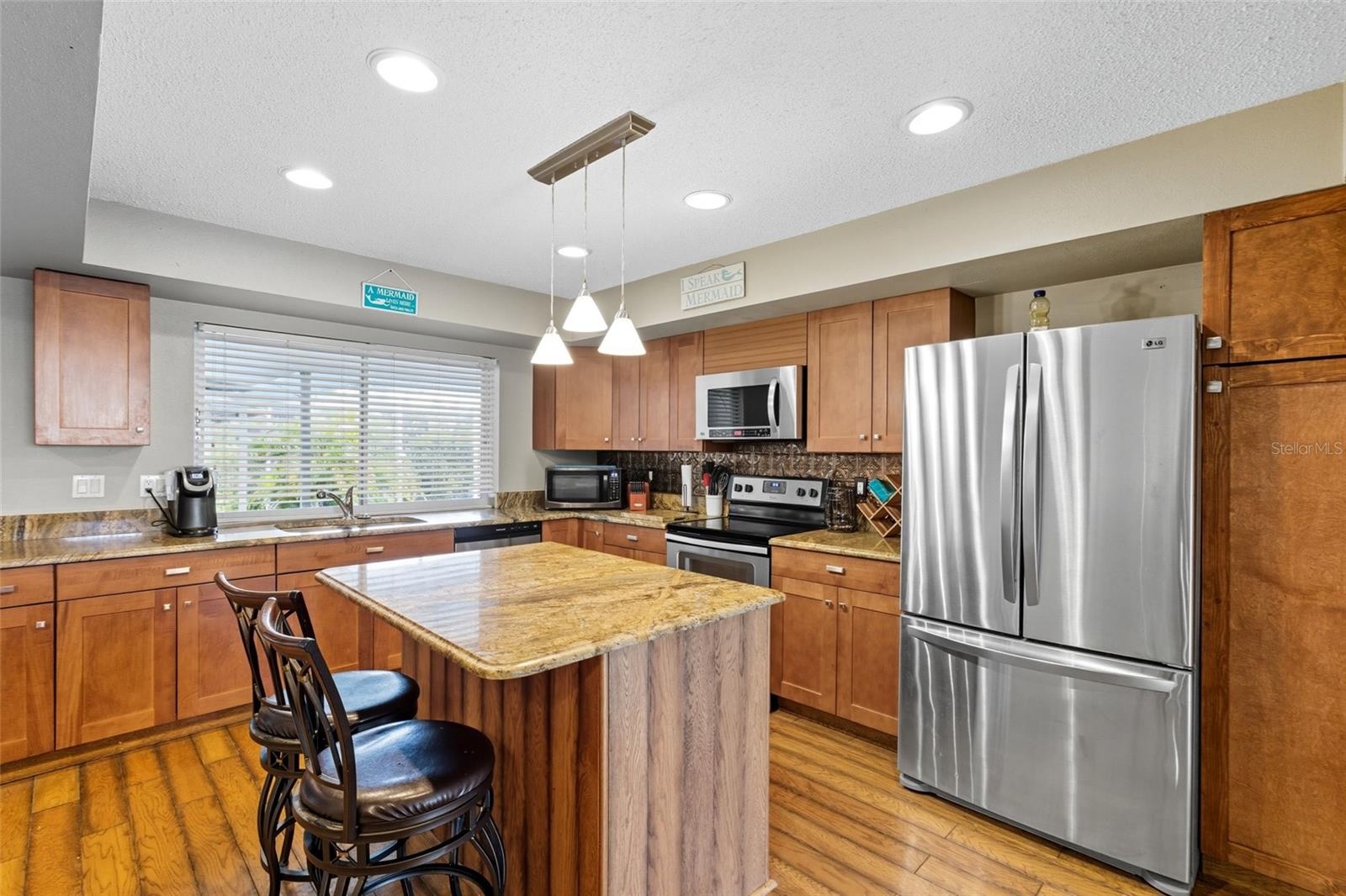 SOUTHBAY YACHT & RACQUET CLUB - Residential