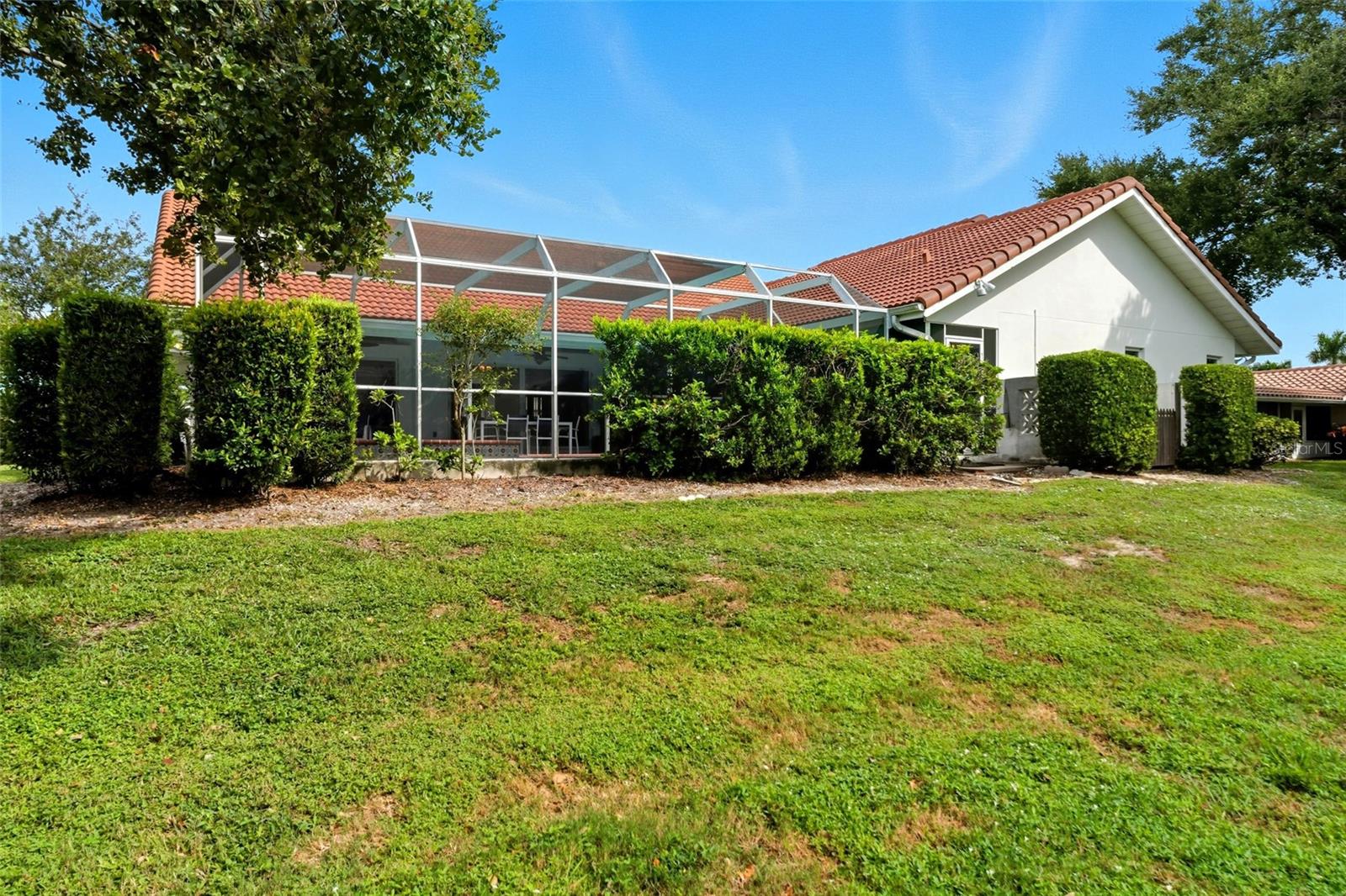 SOUTHBAY YACHT & RACQUET CLUB - Residential