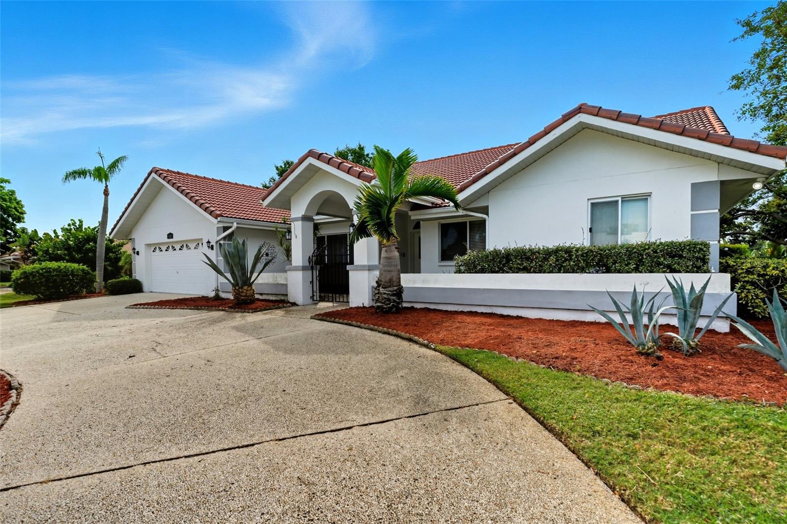 SOUTHBAY YACHT & RACQUET CLUB - Residential