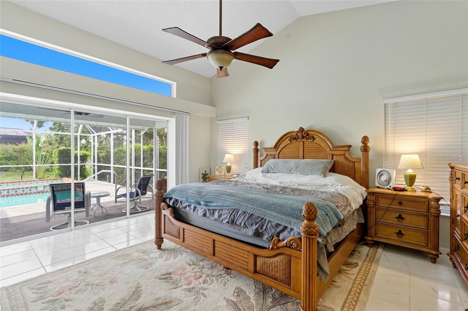 SOUTHBAY YACHT & RACQUET CLUB - Residential