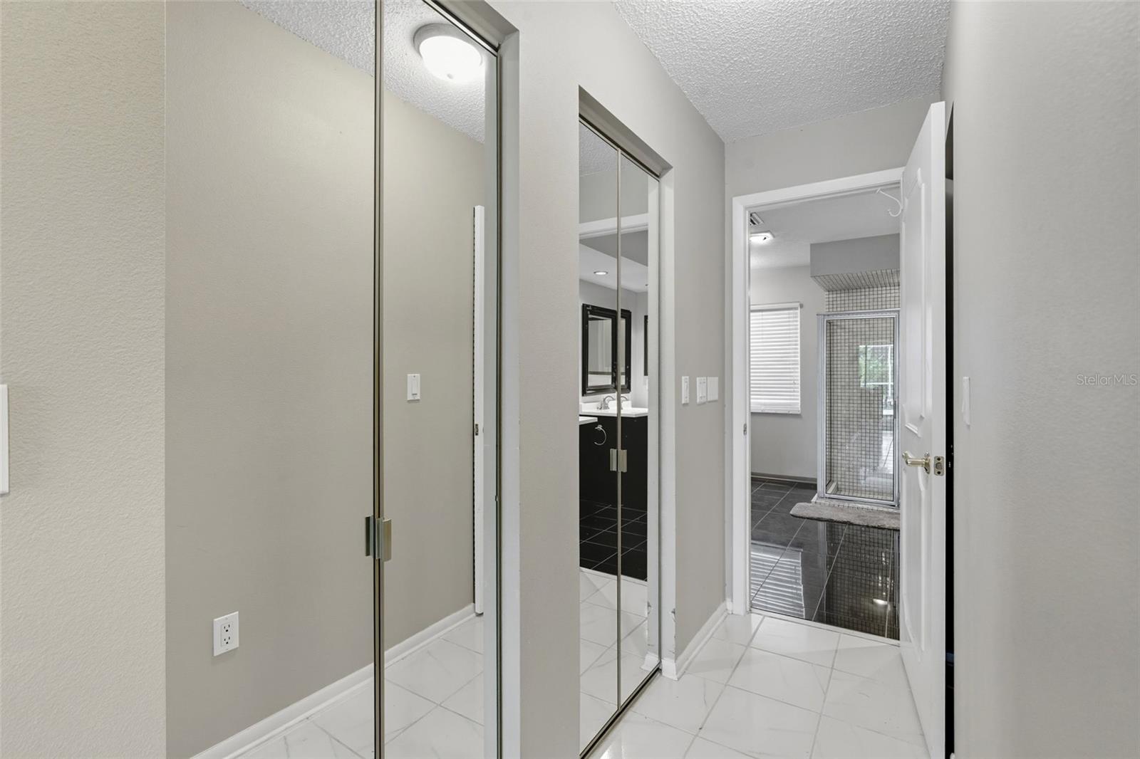 SOUTHBAY YACHT & RACQUET CLUB - Residential