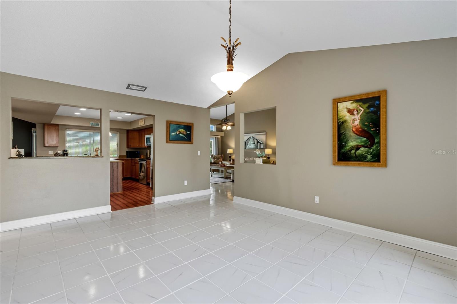 SOUTHBAY YACHT & RACQUET CLUB - Residential