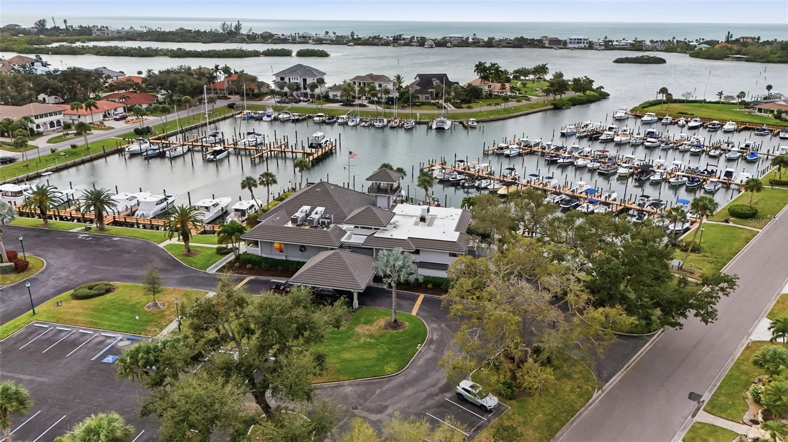 SOUTHBAY YACHT & RACQUET CLUB - Residential