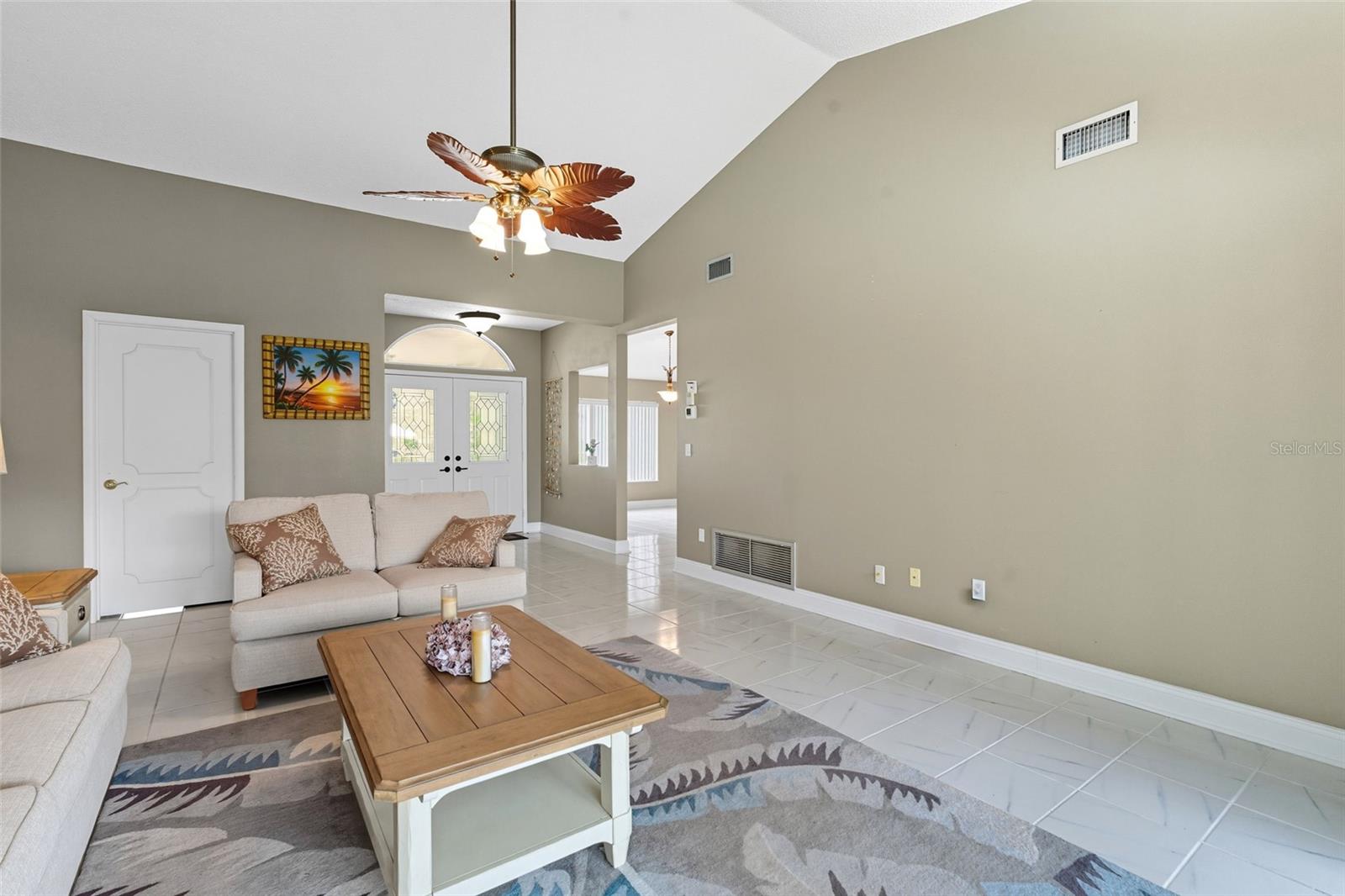 SOUTHBAY YACHT & RACQUET CLUB - Residential