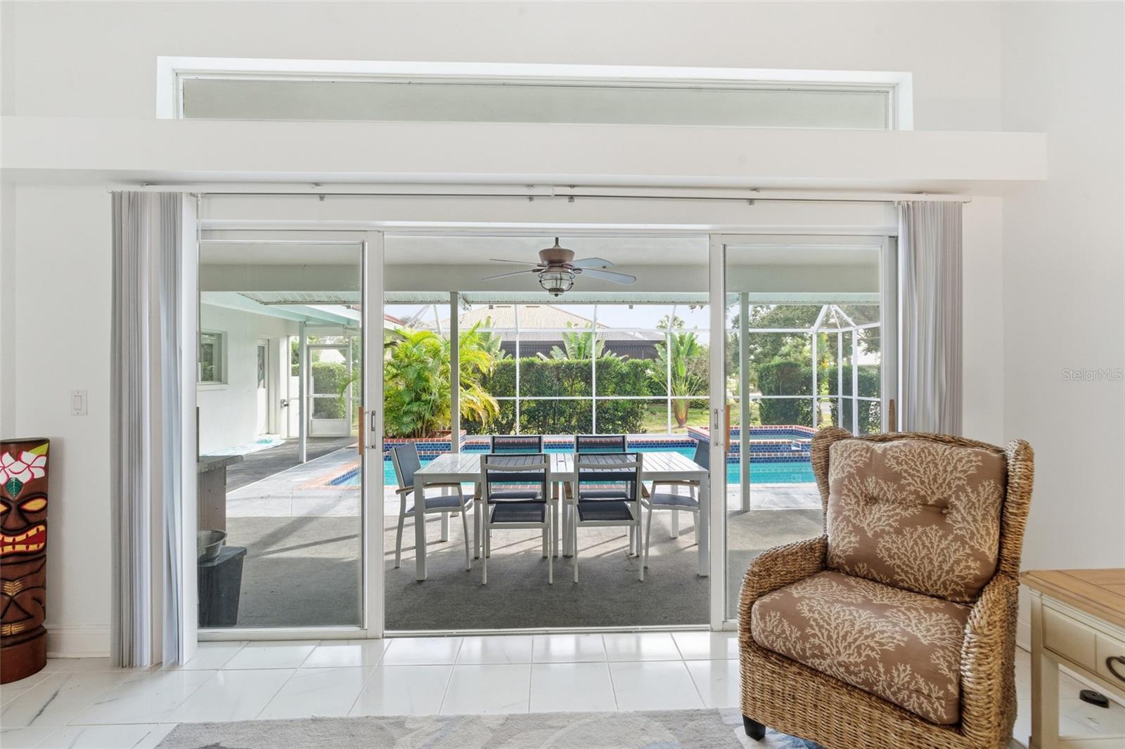 SOUTHBAY YACHT & RACQUET CLUB - Residential